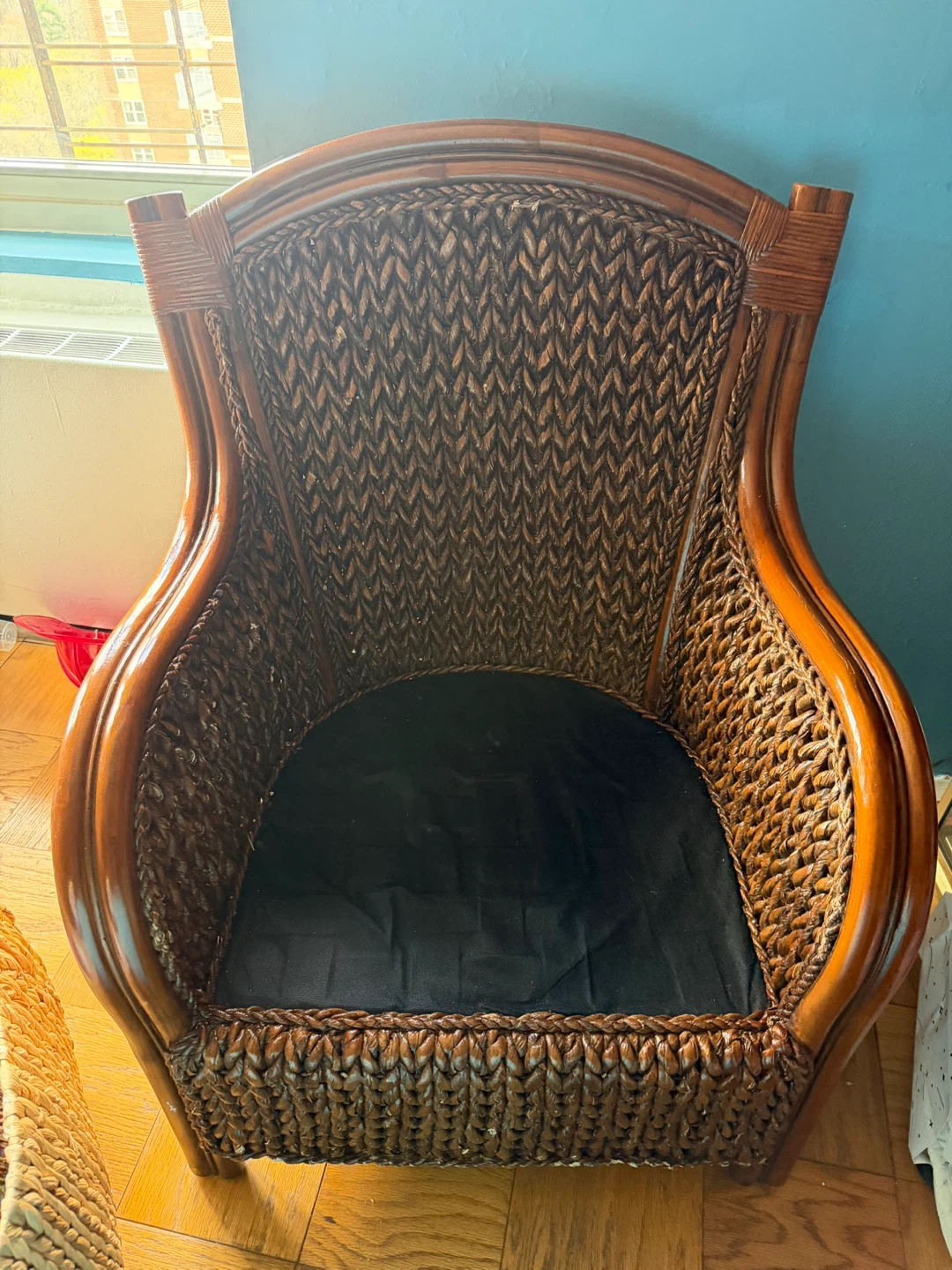 Wicker Accent Chair with Turquoise Cushion - photo 4