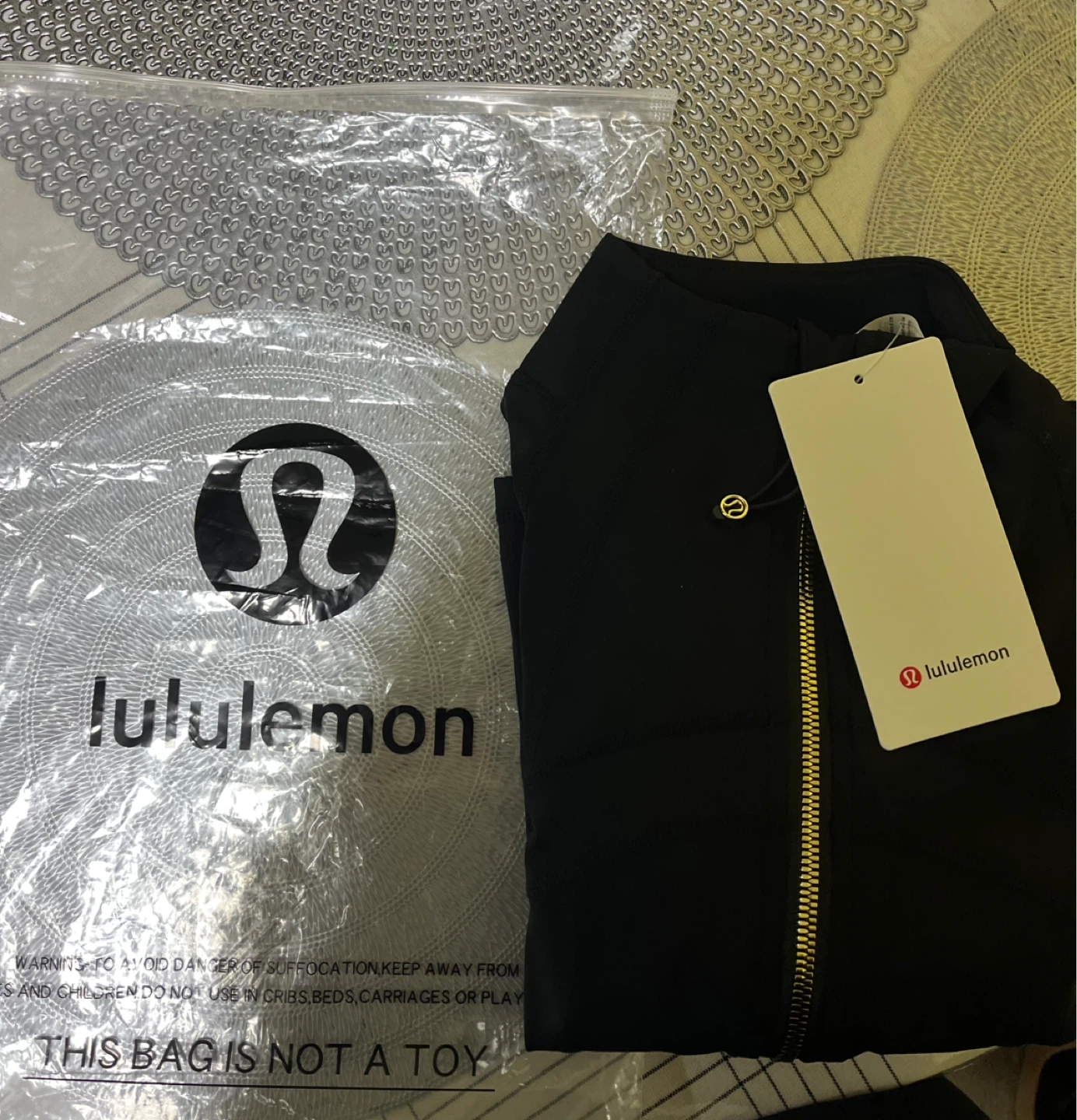 Lululemon Black Jacket with Gold Zipper - photo 2