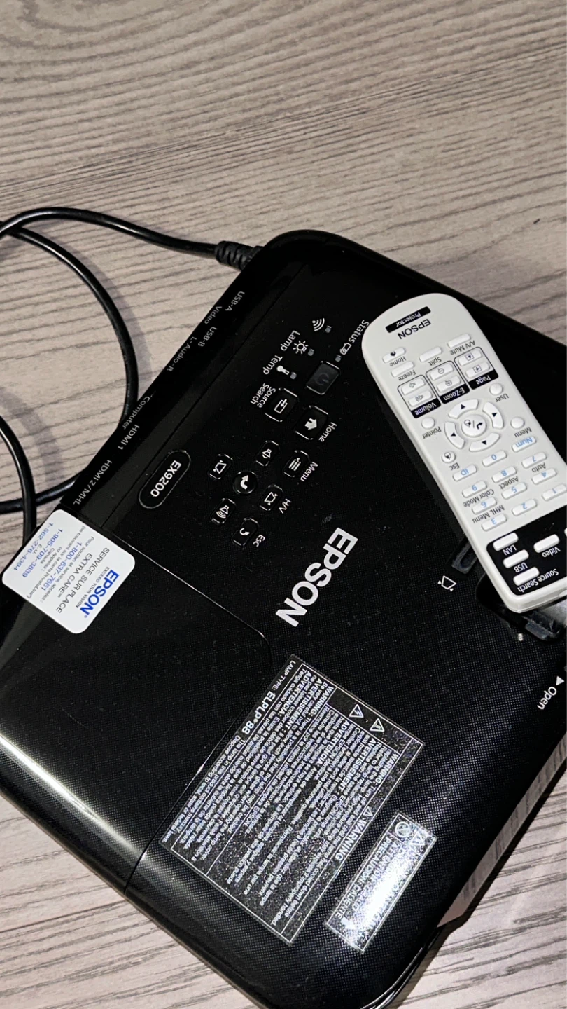 Epson Projector & Remote - photo 2