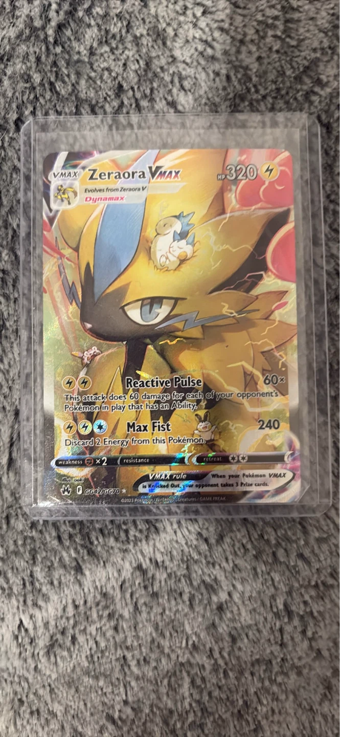 Zeraora VMAX Pokémon Card