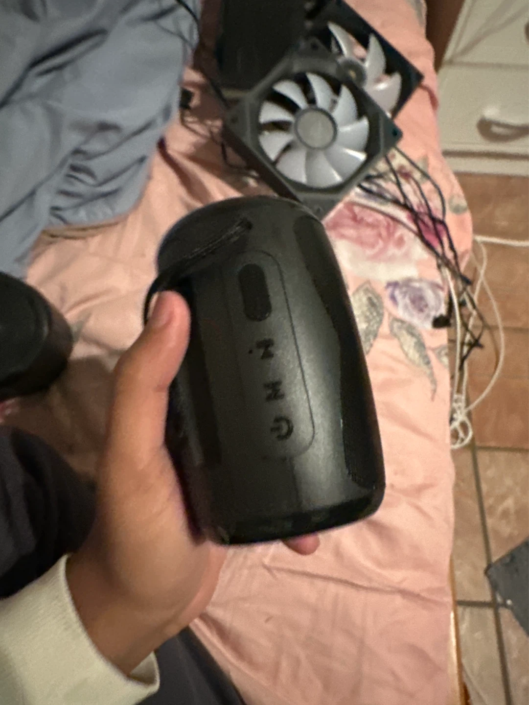 Black Portable Bluetooth Speaker - photo 3