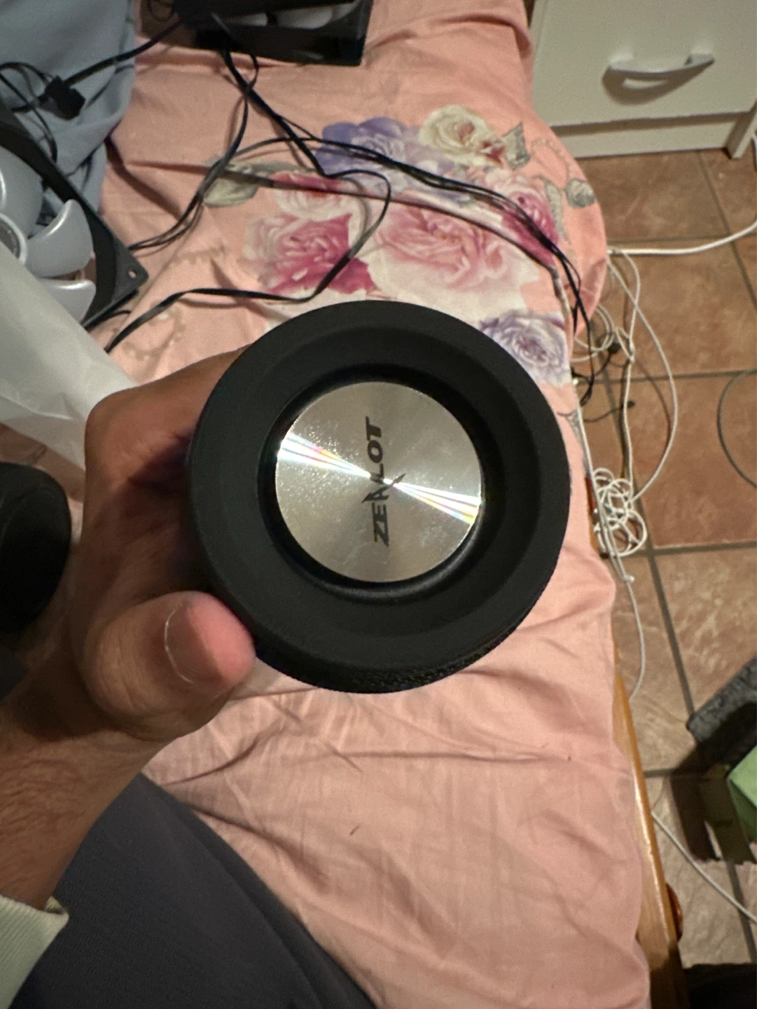 ZENLŌT S32 Portable Wireless Speaker - photo 2