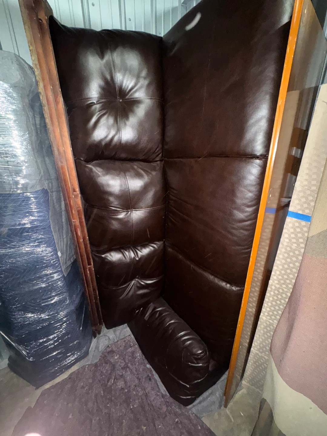 Brown Leather Sectional Sofa - photo 5