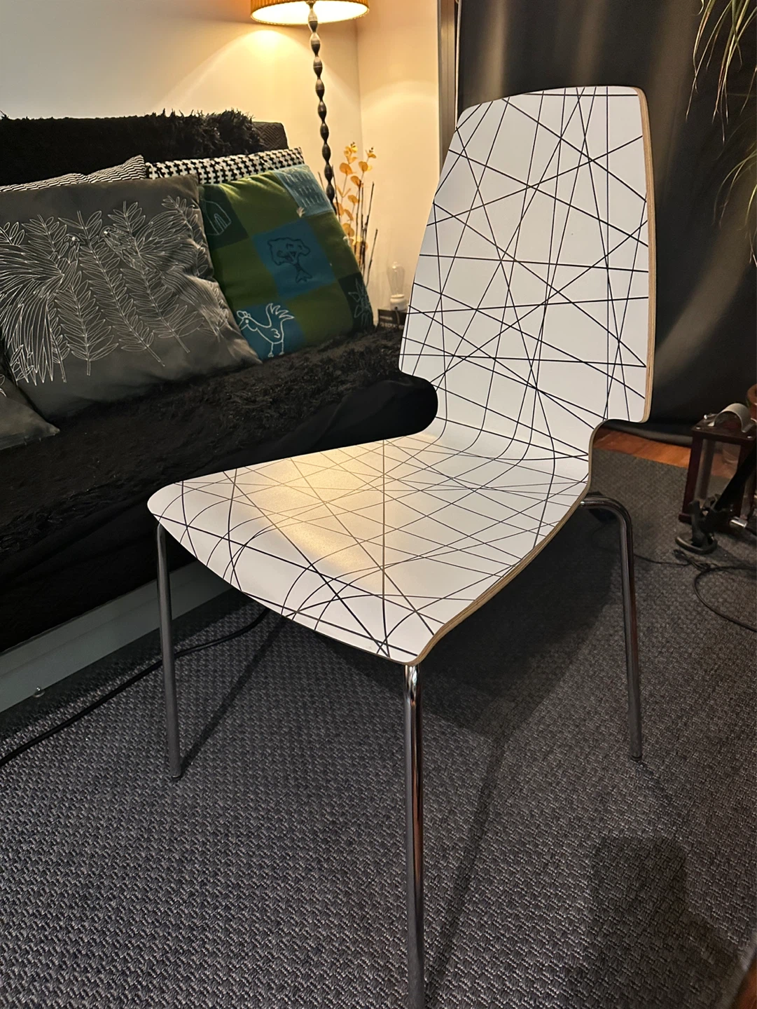 IKEA stackable dining chairs (B&W Graphic print) x 6 chairs - photo 2