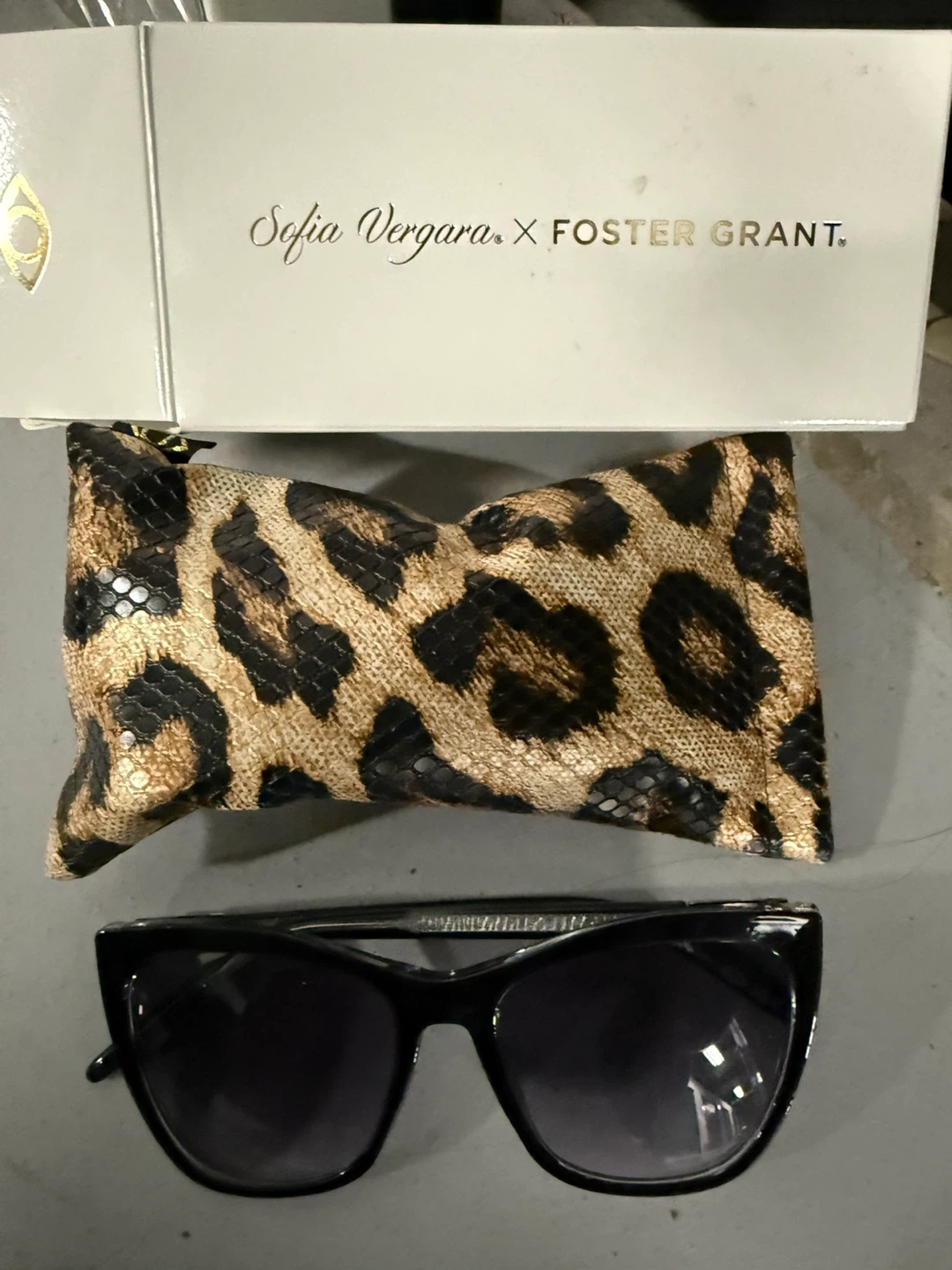 Sofia Vergara x Foster Grant Black Cat-Eye Sunglasses