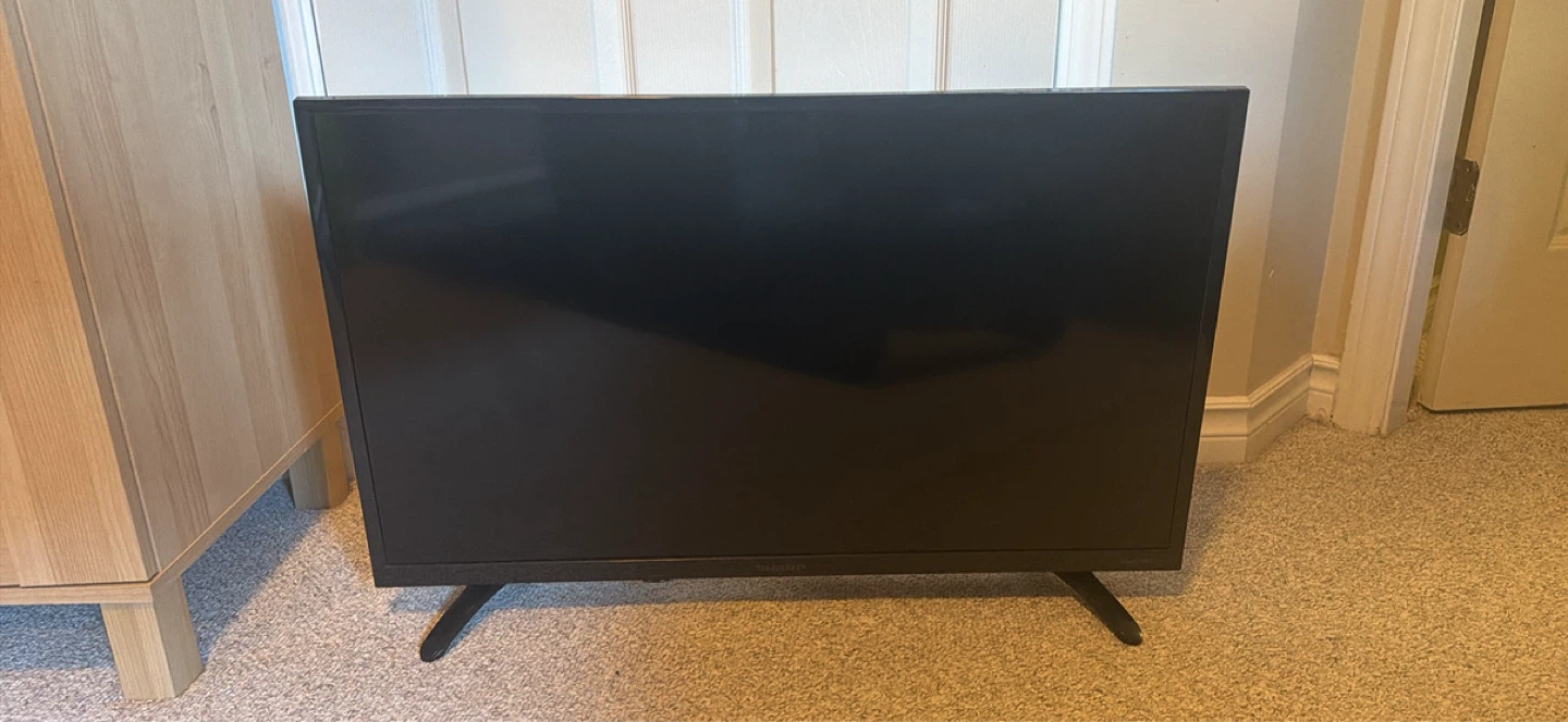 SHARP  roku 29" LED TV