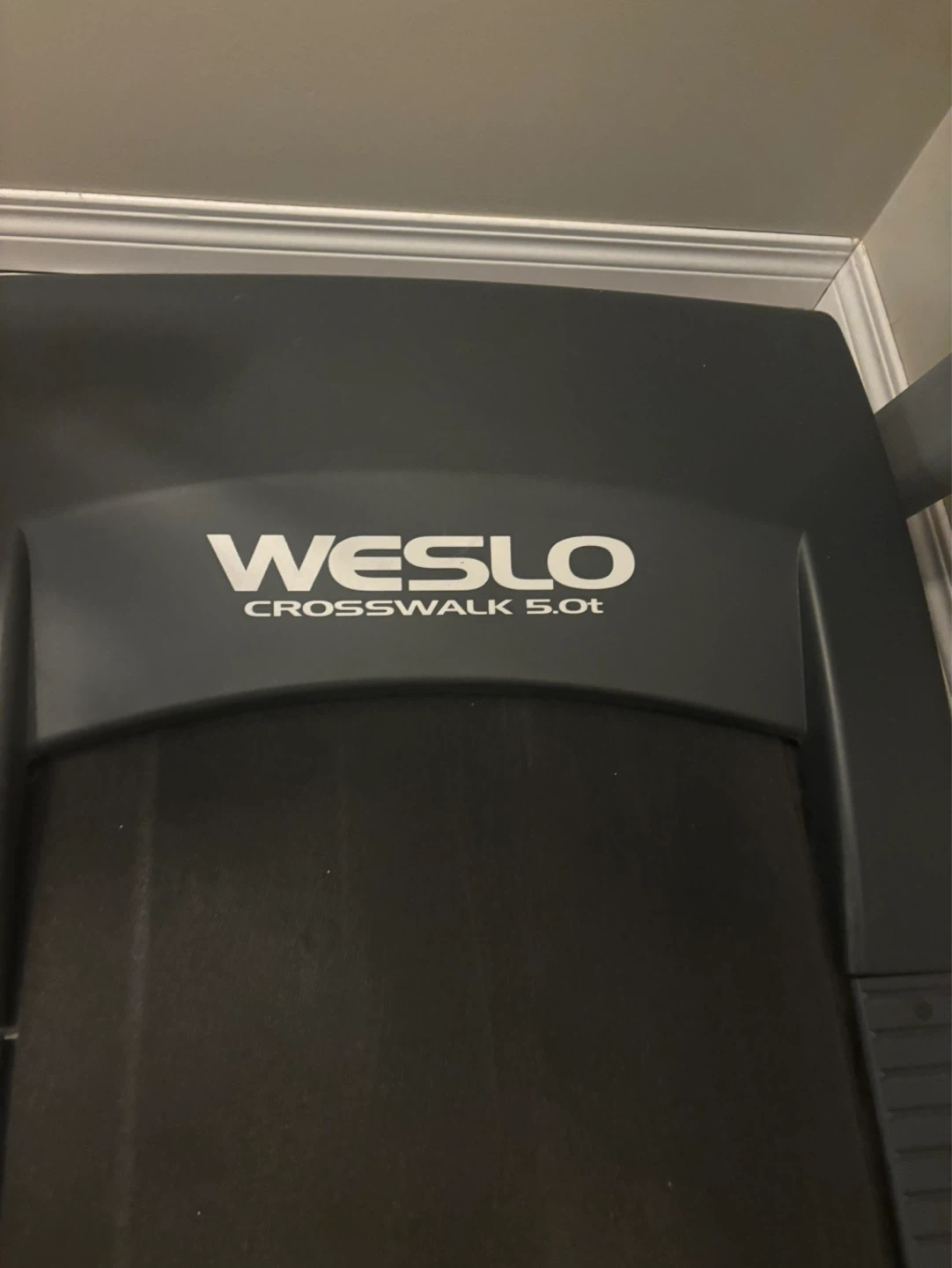 Weslo Crosswalk 5.0t Treadmill - photo 2