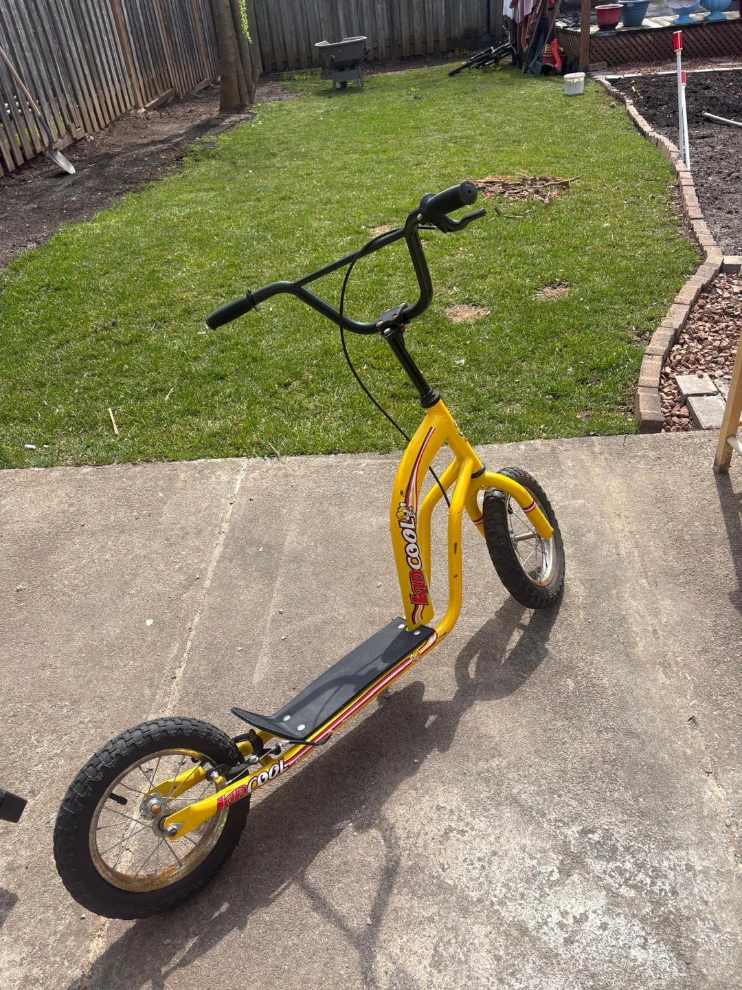 Kid Cool Yellow Scooter