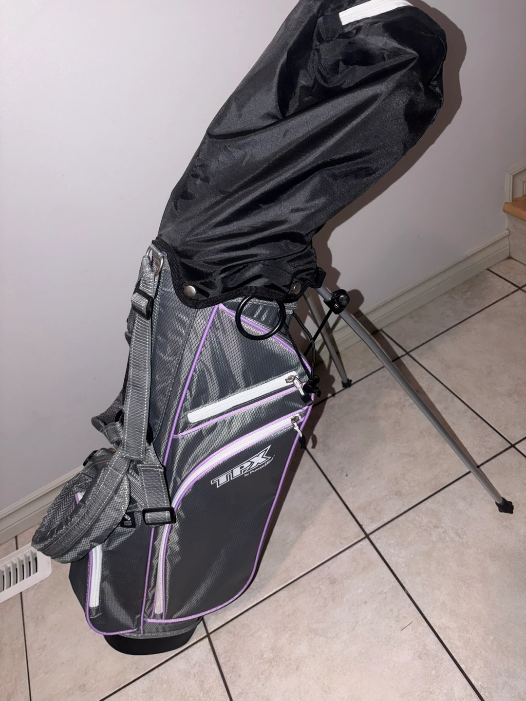 TLX Golf Bag Set with Clubs and Headcovers
