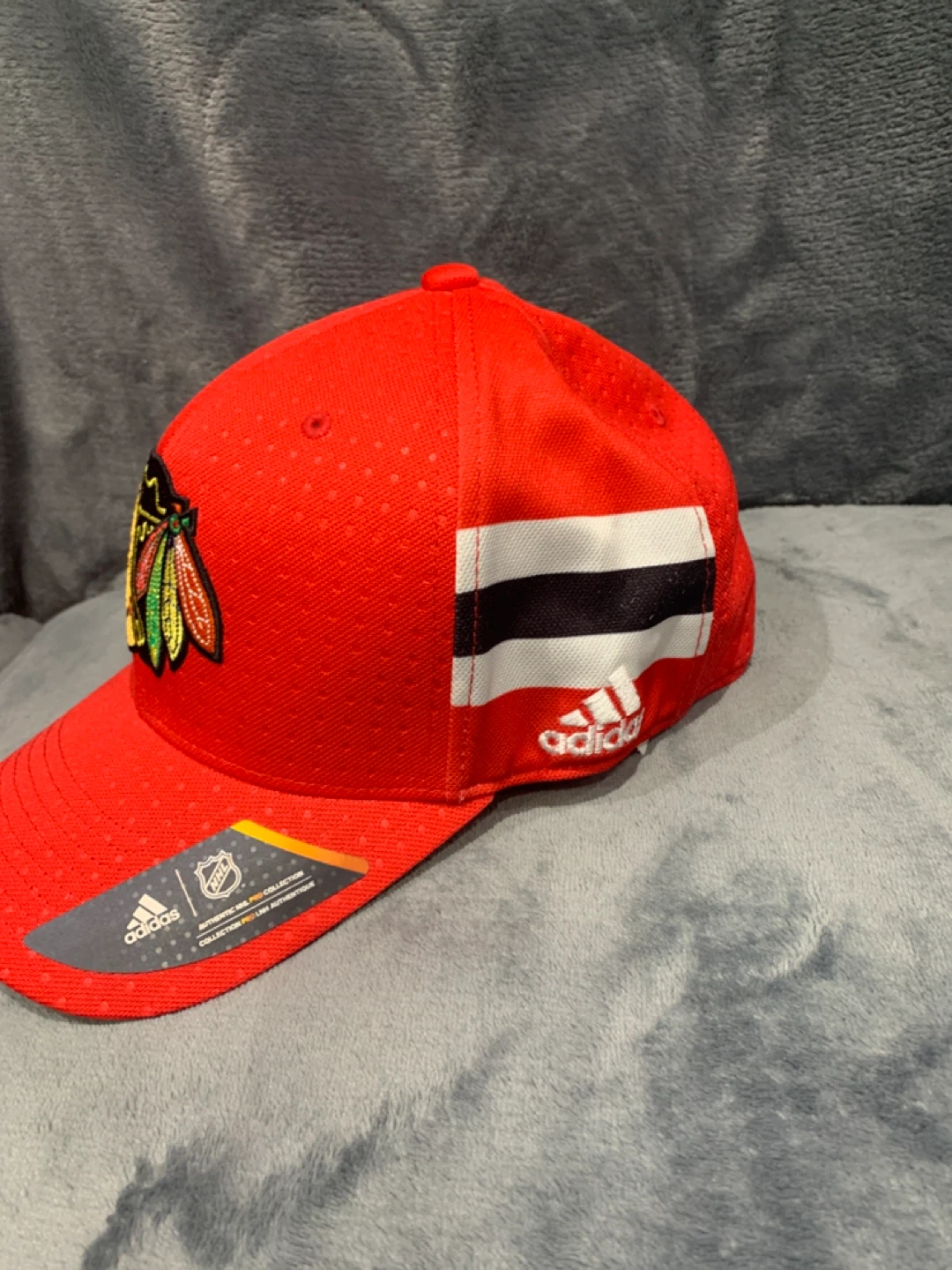 Adidas Chicago Blackhawks Red Baseball Cap - photo 2