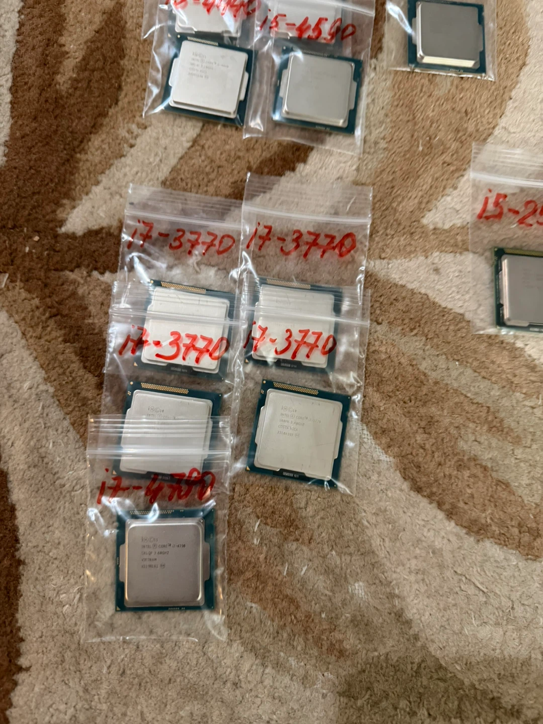 Intel i3 / i5 / i7 CPUs LGA1150/LGA1155/ LGA1151 - photo 4