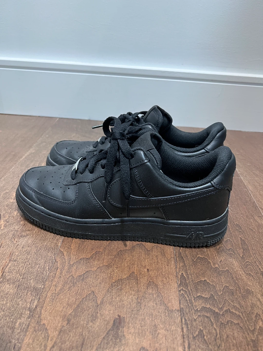 Nike Air Force 1 Black Leather Sneakers- women US7 - photo 4