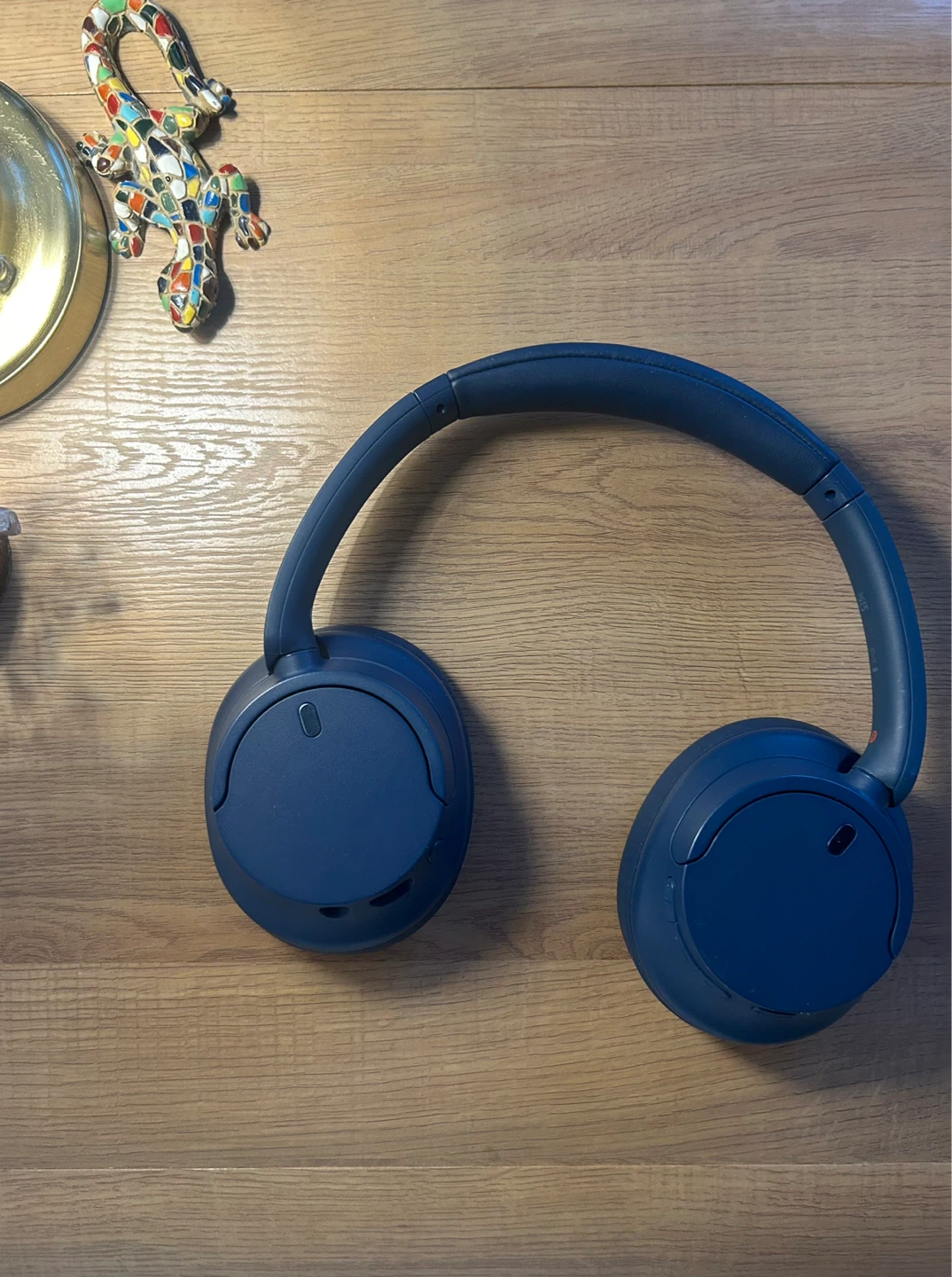 Sony WHCH720N Noise cancelling headphones