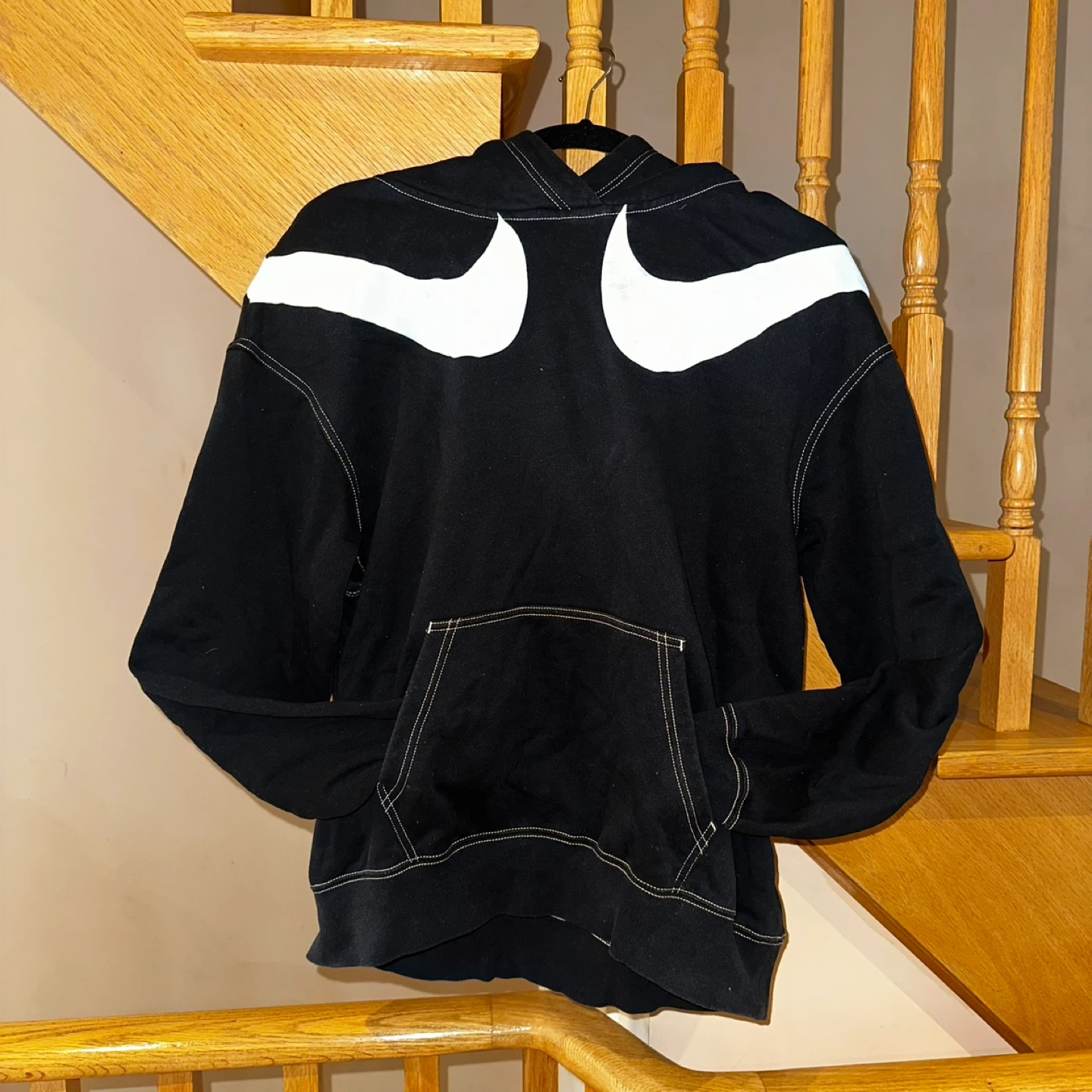 Nike Swoosh Hoodie small unisex