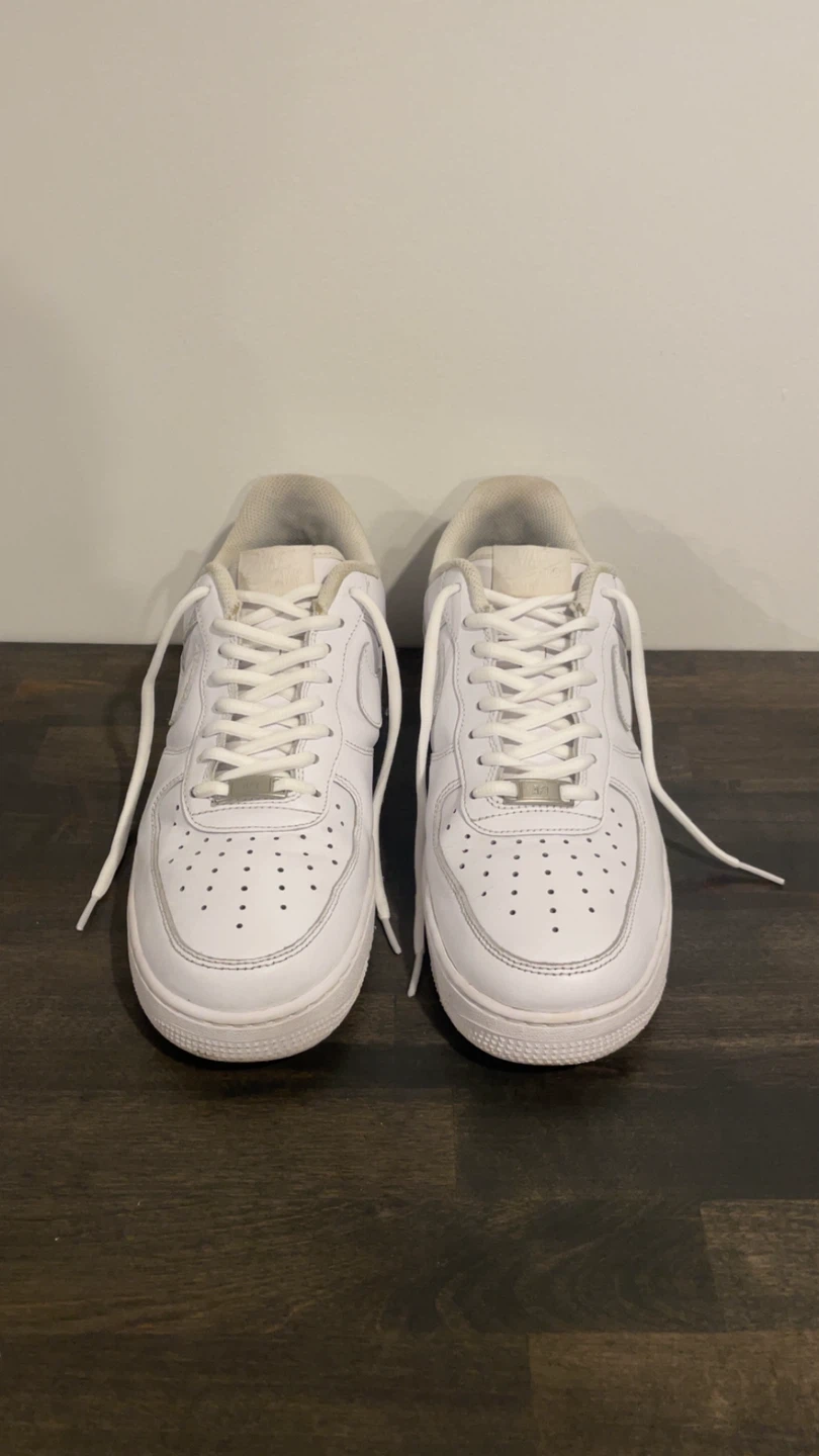 Air Force 1s - Size 9.5 US - photo 2