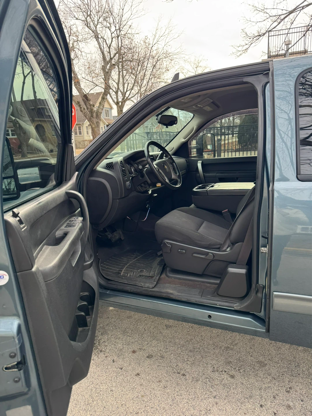 2013 Chevrolet Silverado 1500 Crew Cab · LT Pickup 4D 6 1/2 ft - photo 5