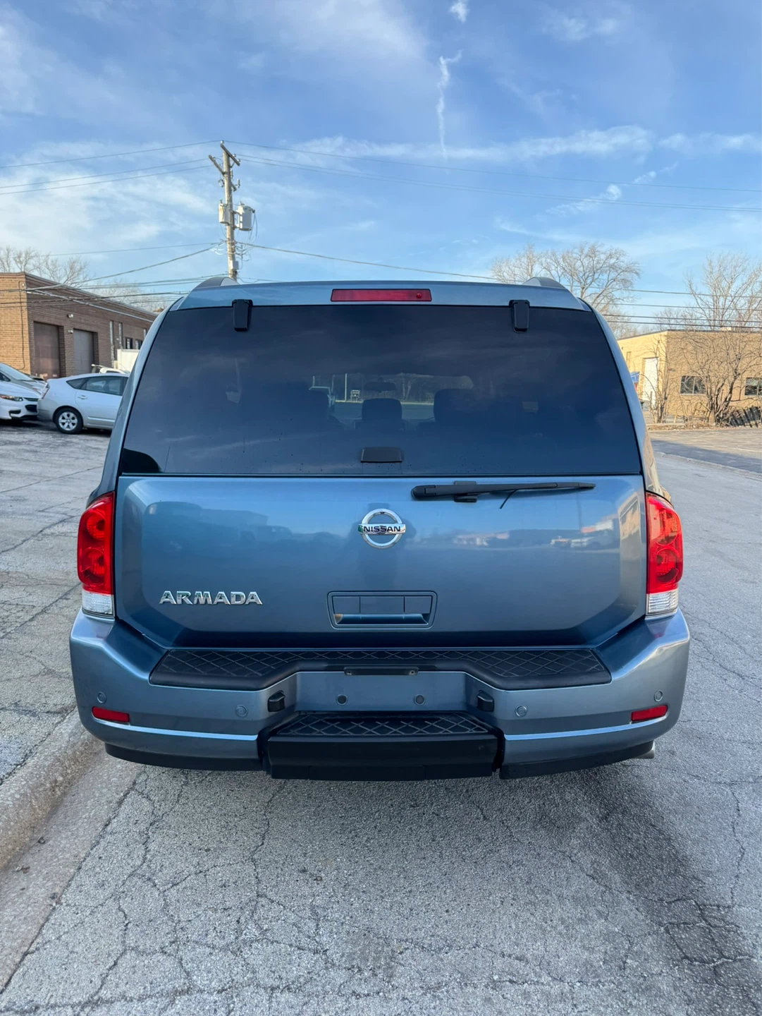 2012 Nissan Armada · SV Sport Utility 4D - photo 3