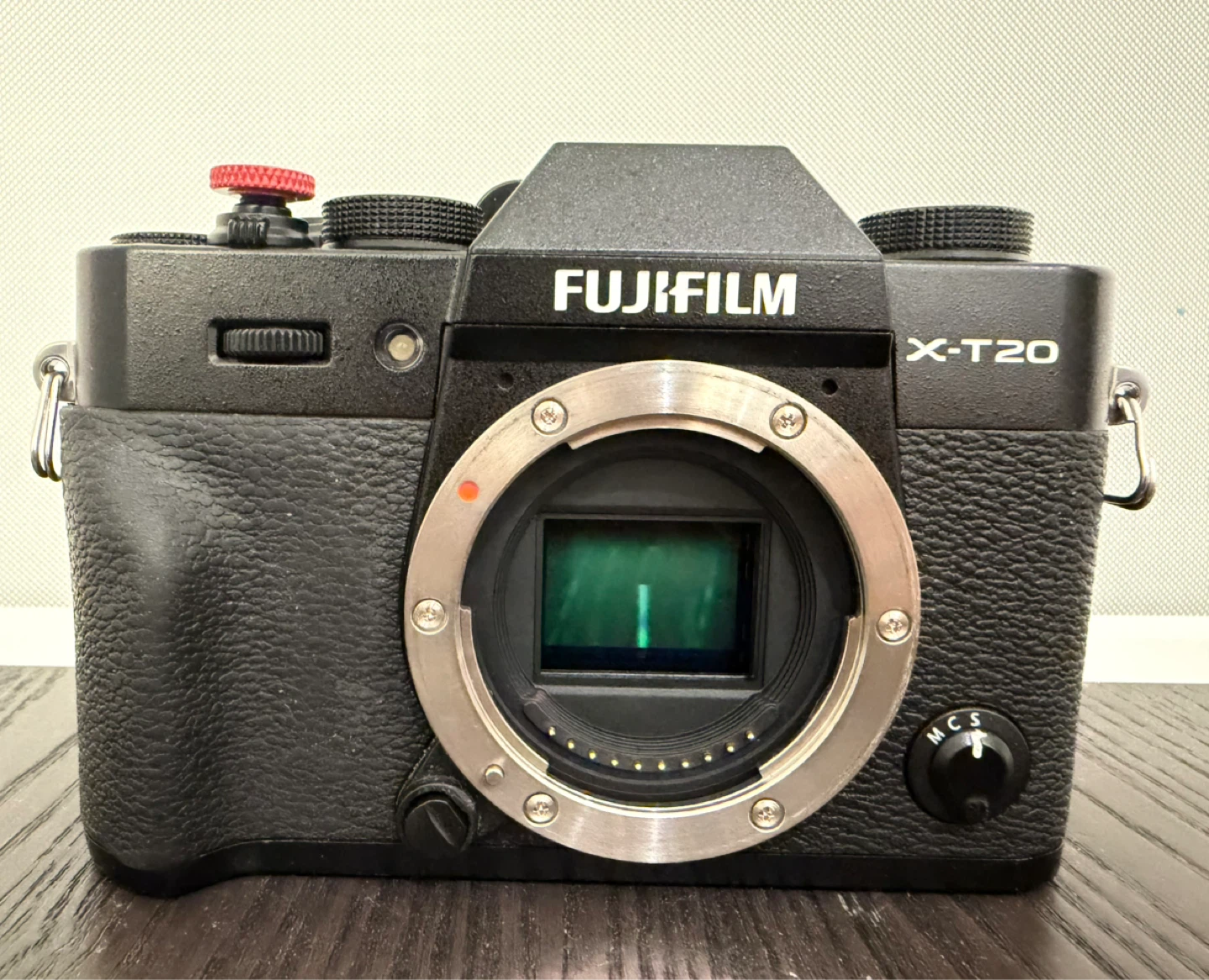 Fujifilm X-T20 Camera + XF 18-55mm Lens - photo 3