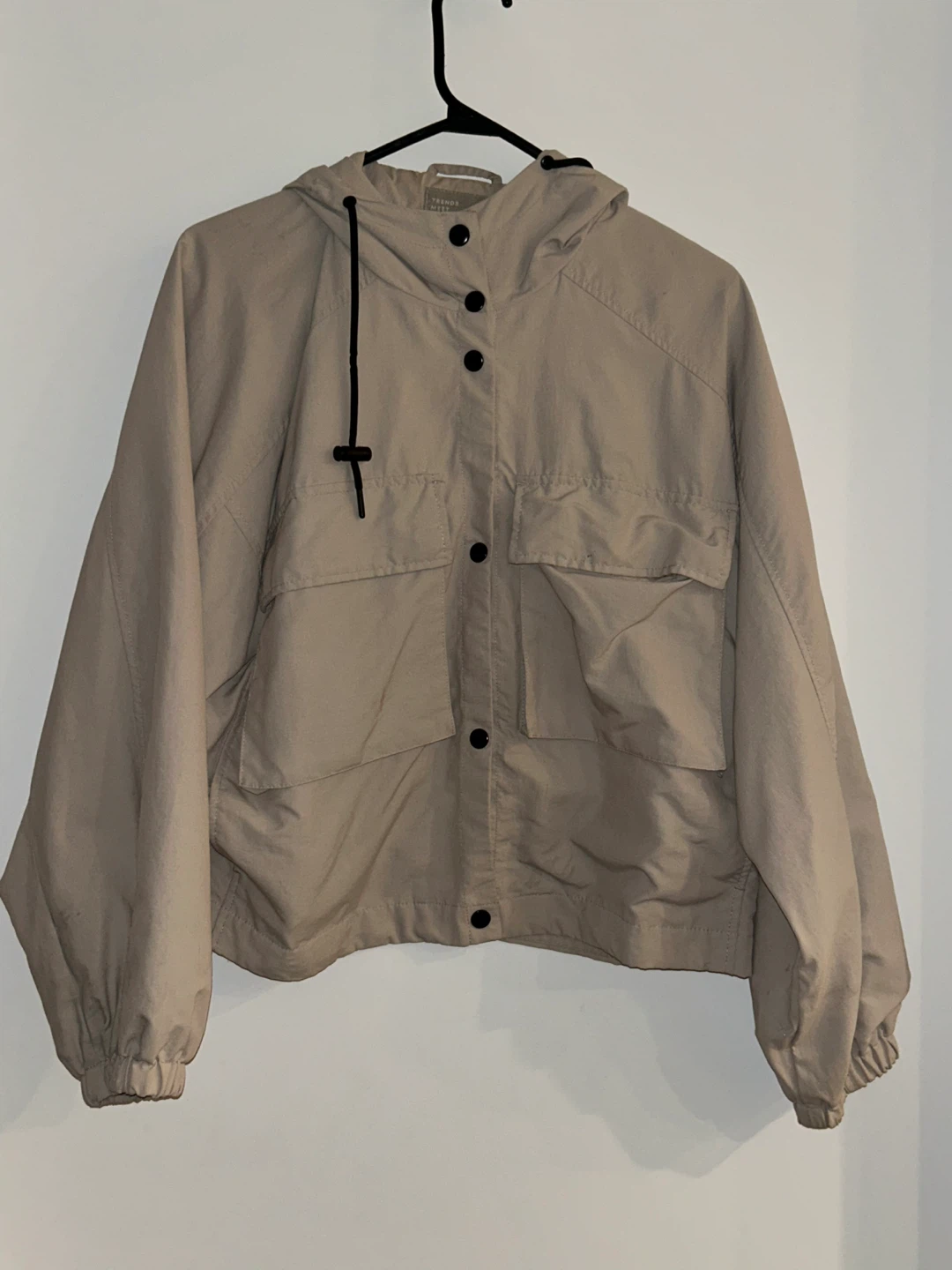 Beige lightweight jacket