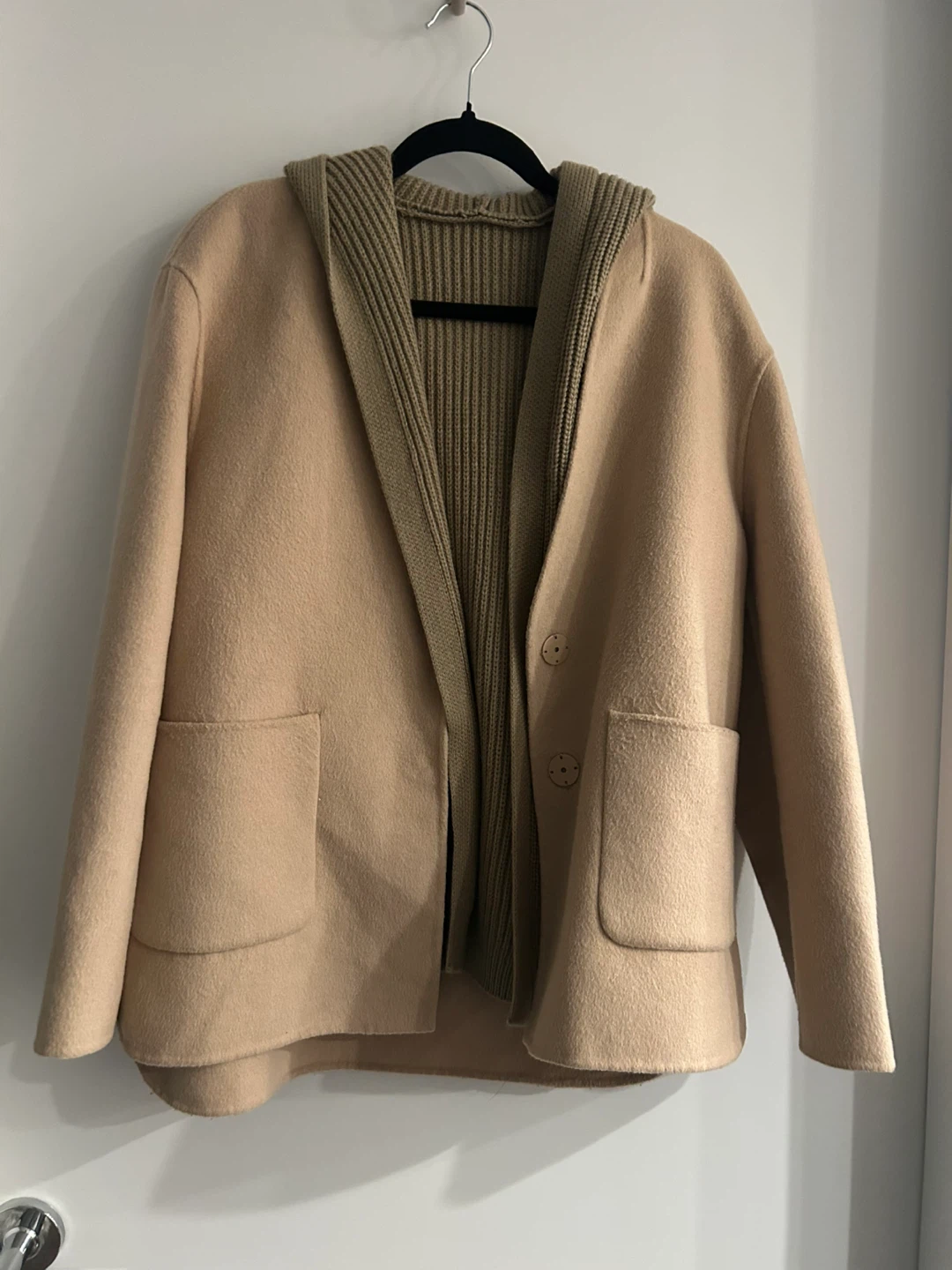 Two-piece set (vest + coat)