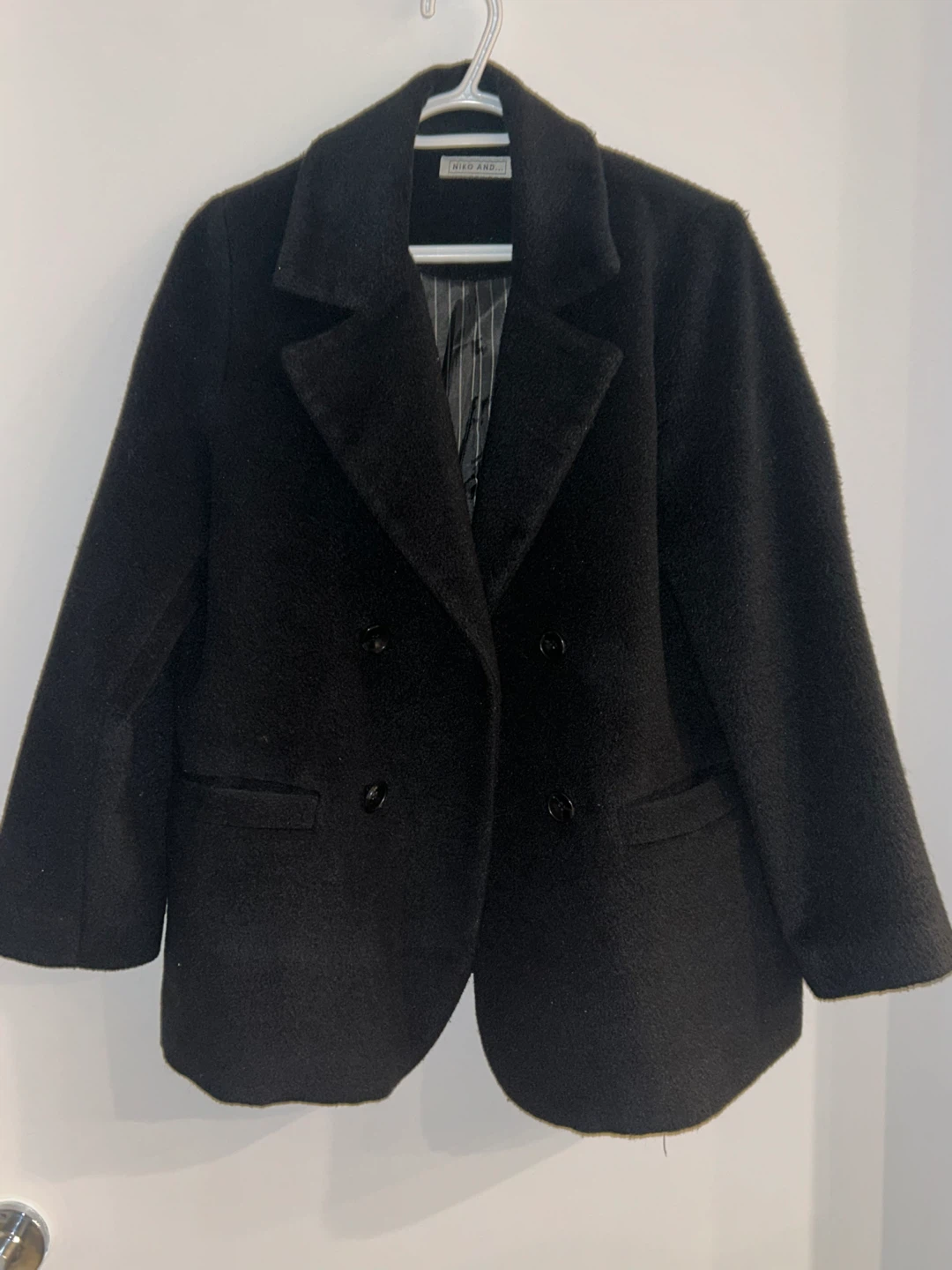 Black cropped  Blazer coat