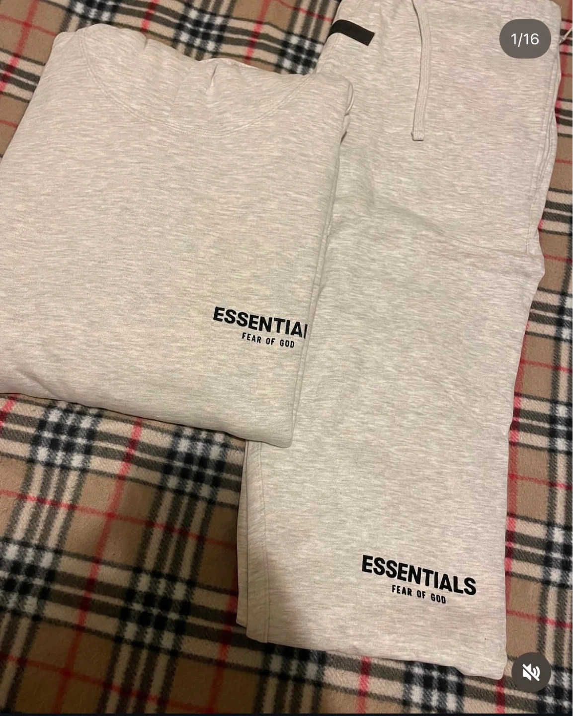 ESSENTIALS Fear of God Hoodie Light Oat meal
