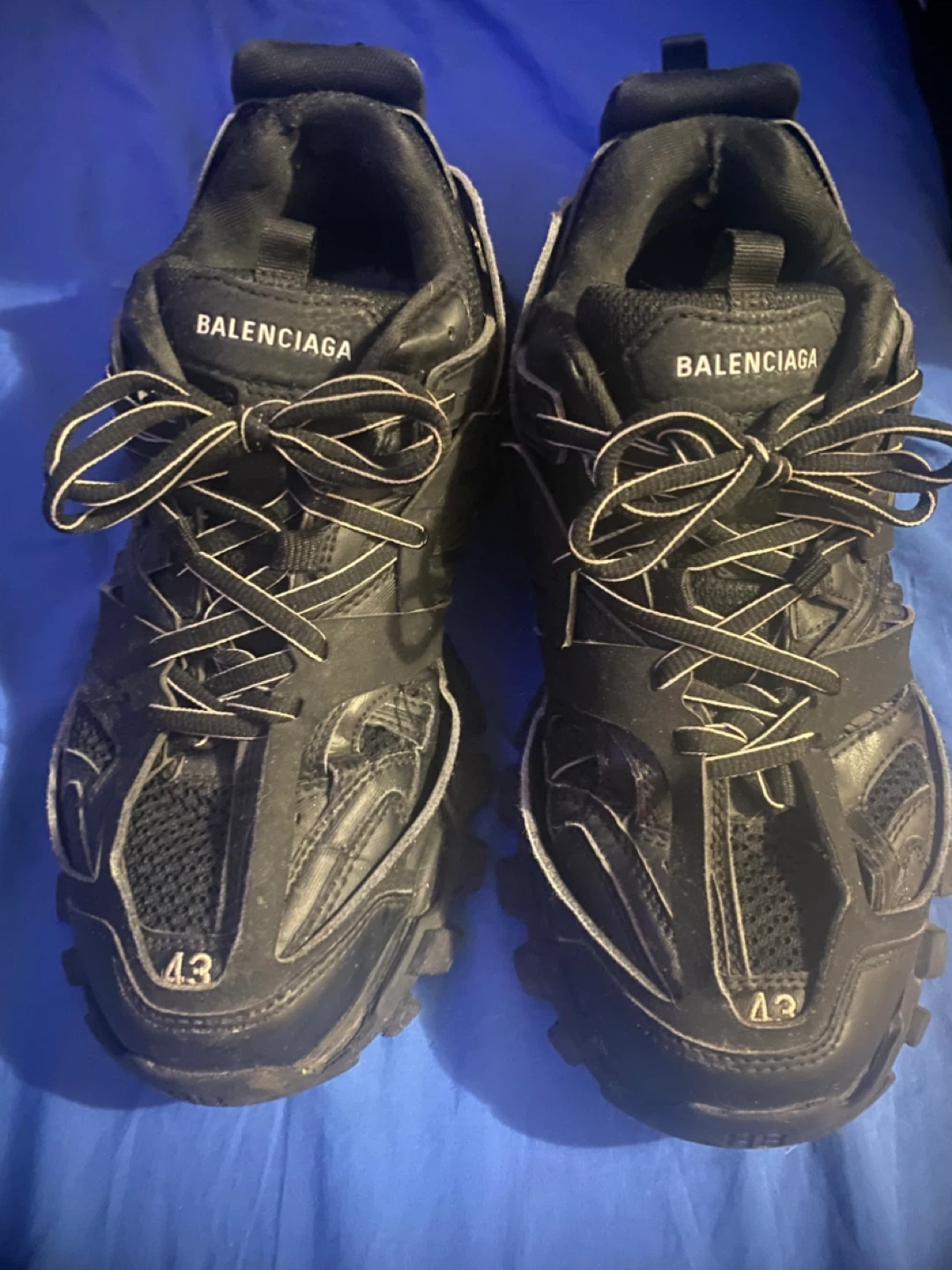 Balenciaga track