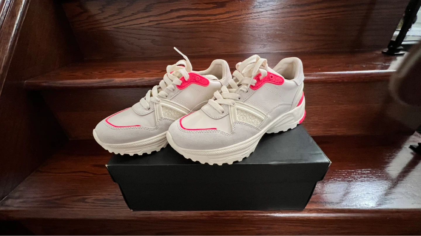 Coach shoes size 8