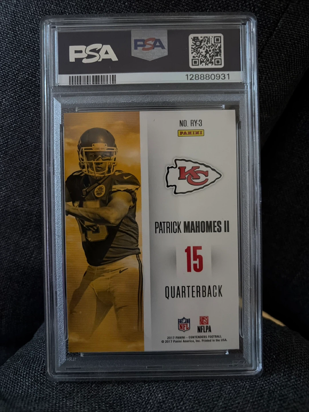 2017 Panini Contenders Patrick Mahomes II Rookie Card (PSA 9) - photo 2