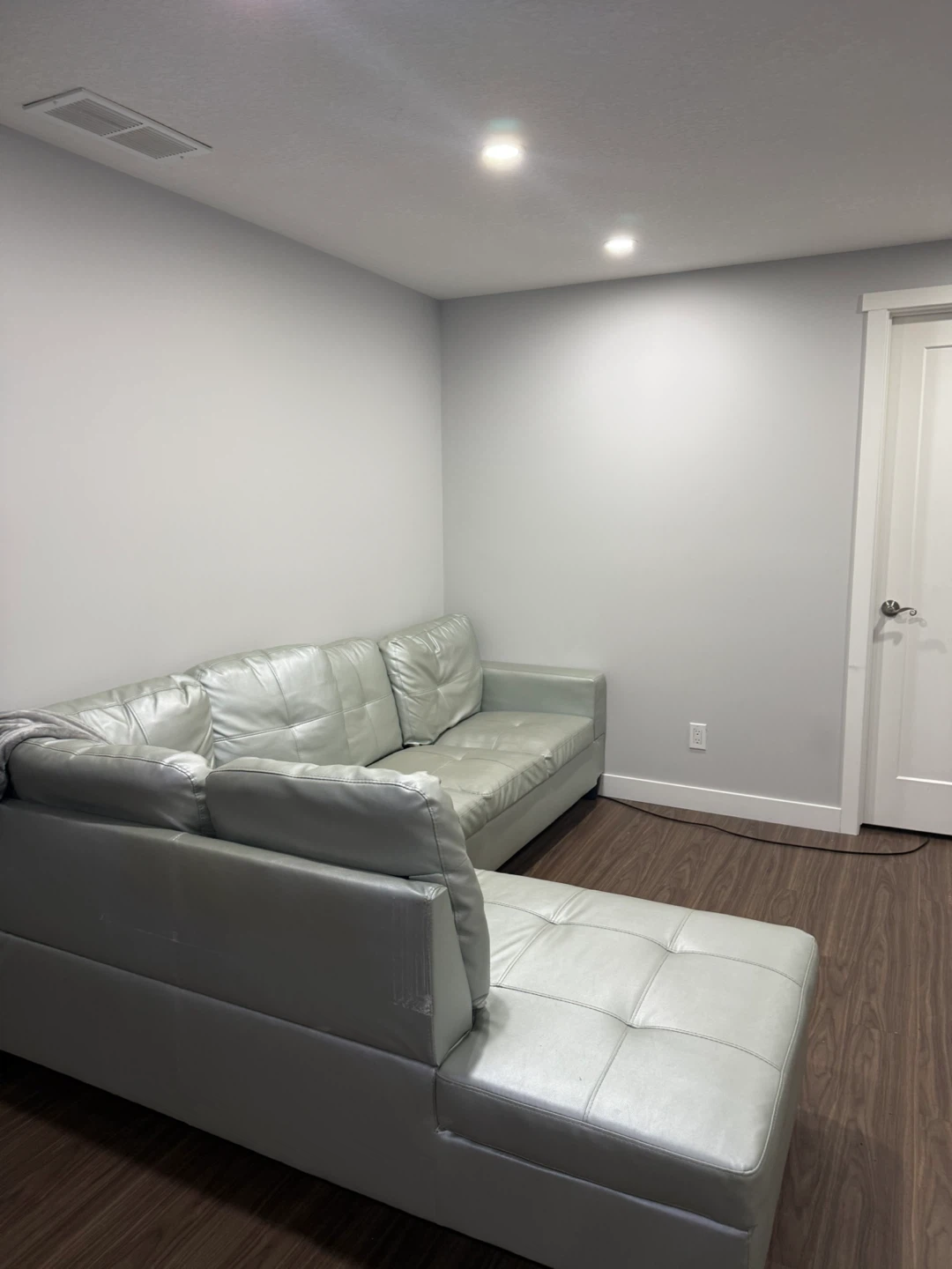 Green Sectional Sofa - photo 3