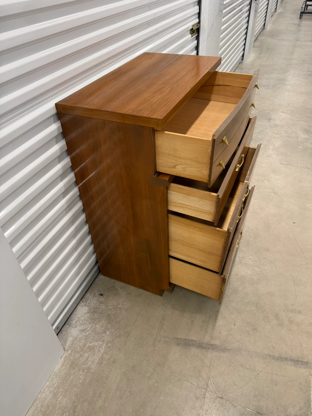 MCM Bassett Furniture 5-Drawer Dresser - photo 4