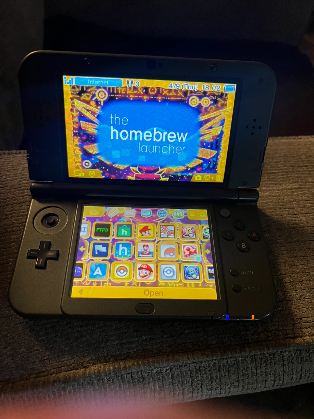 Fully modded new 3ds XL (check description)