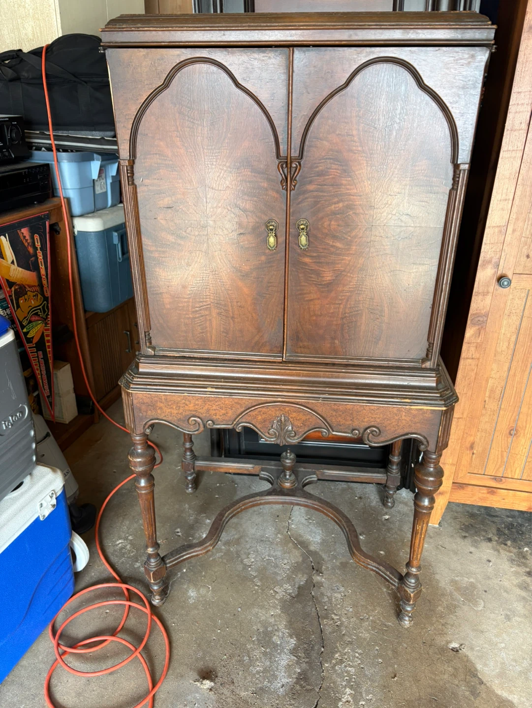 Antique Art Deco Wooden Wine Cabinet Furniture - photo 2