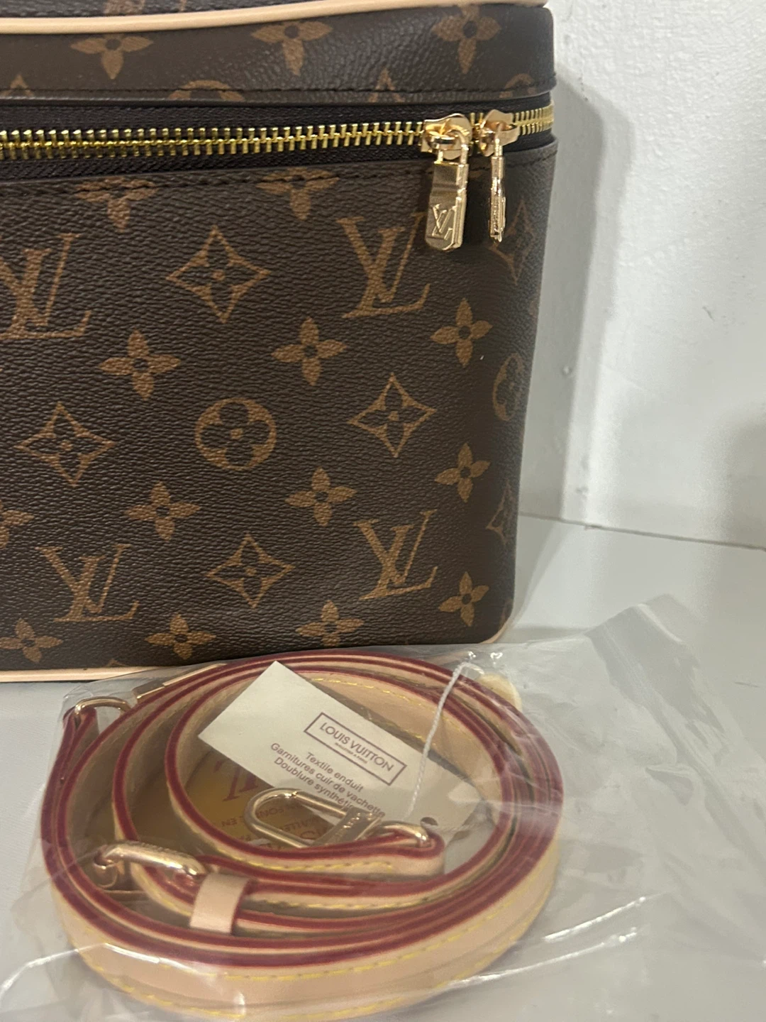 Brown Canvas Vanity Case - photo 4