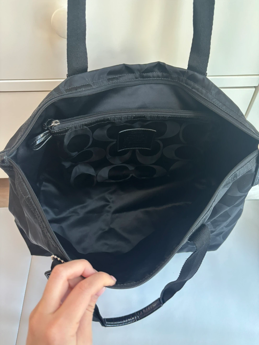 Coach Black Signature Tote Bag with Detachable Pouch - photo 3