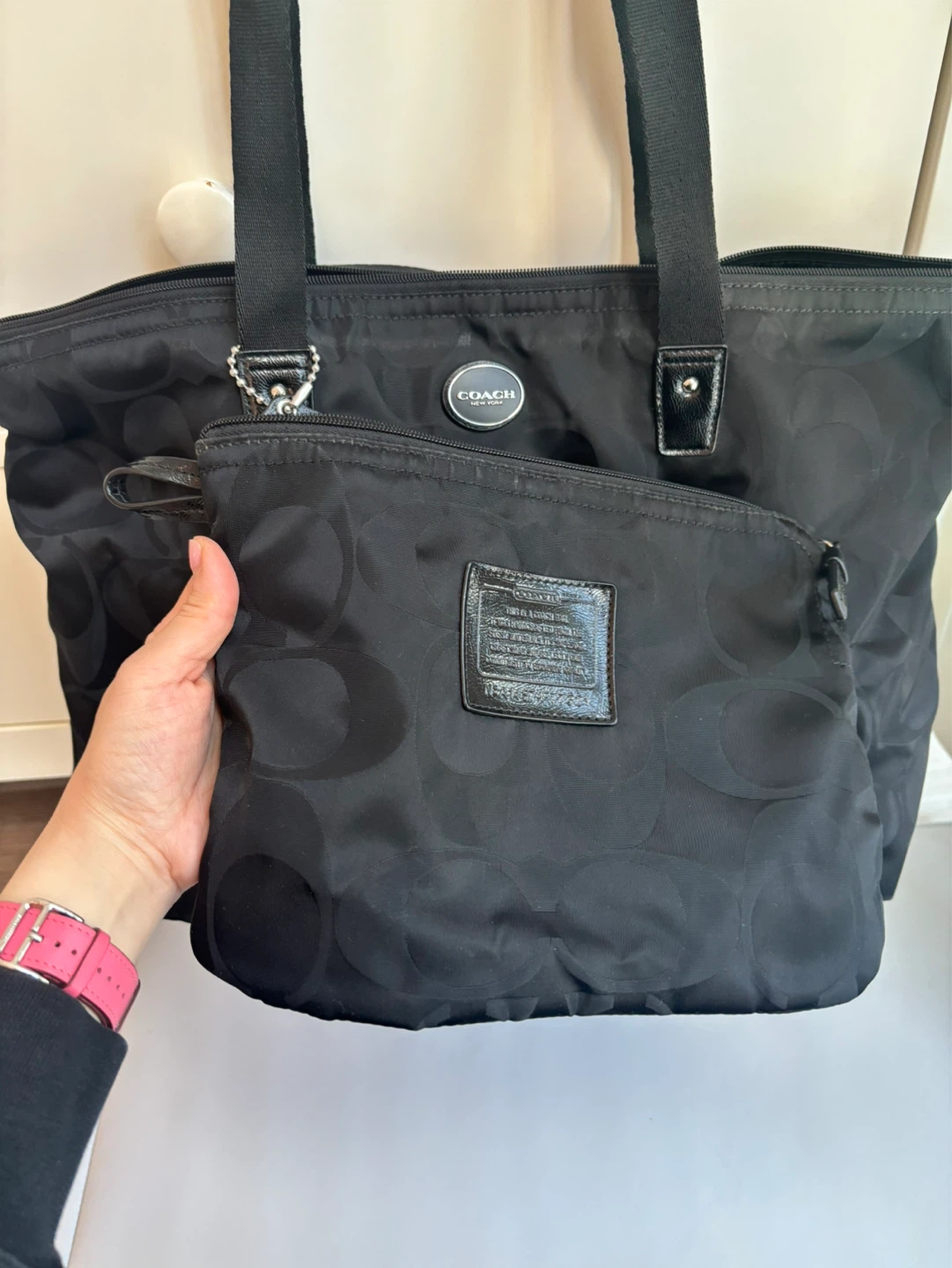 Coach Black Signature Tote Bag with Detachable Pouch - photo 4