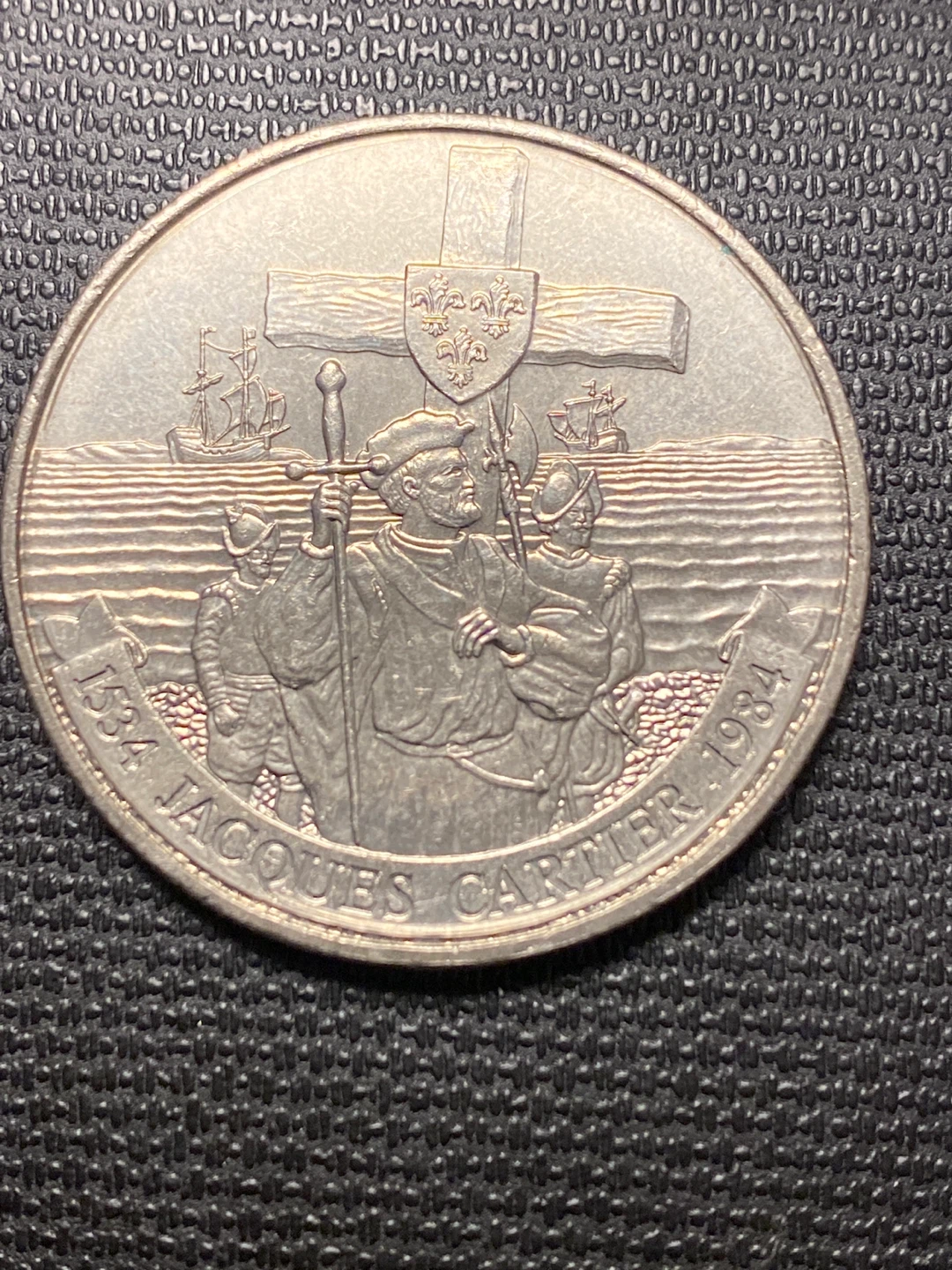 1982 Canada Dollar Coin - Elizabeth II