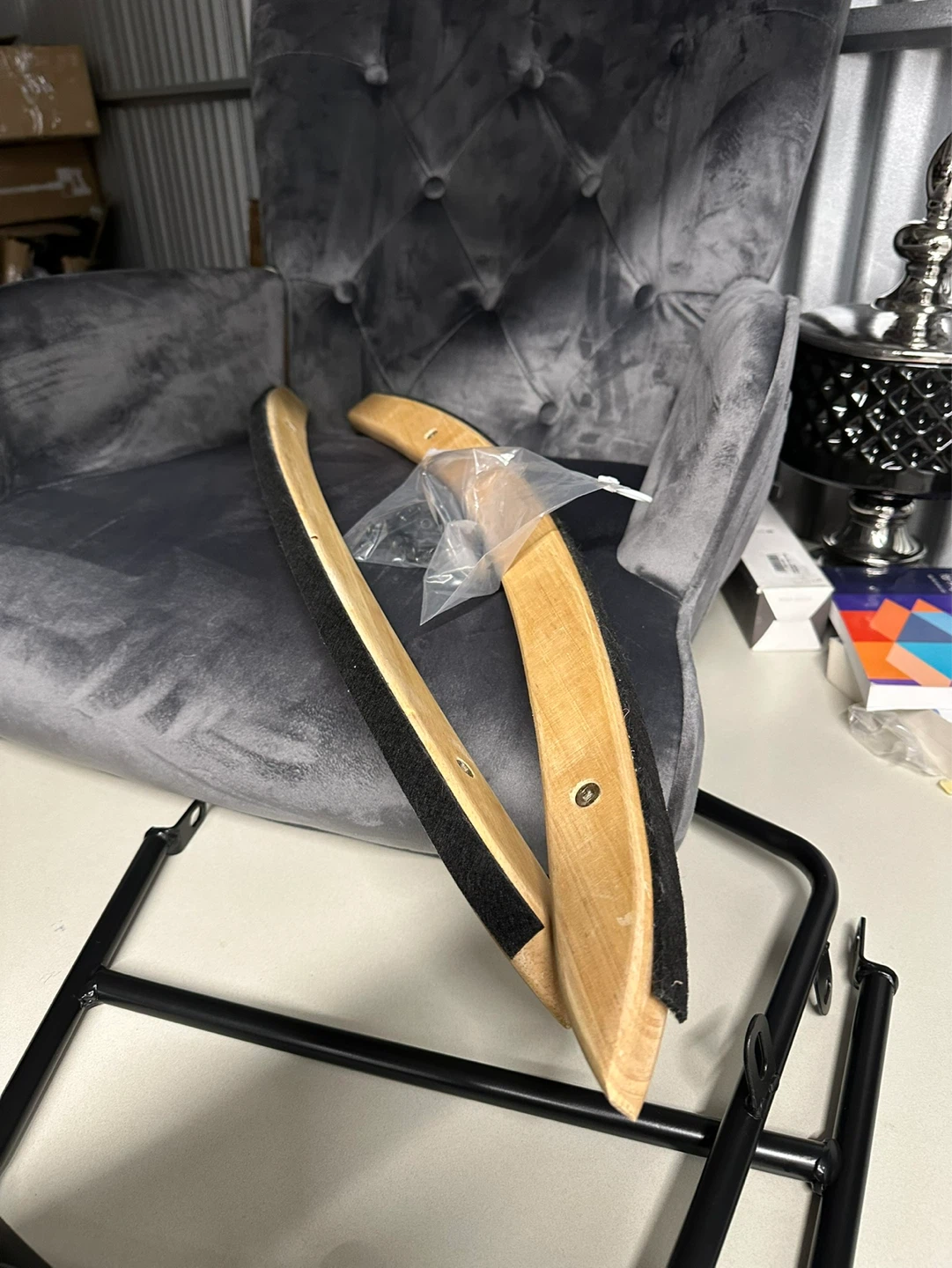 Sofa Rocking Chair, Solid Wood Recliner - photo 3