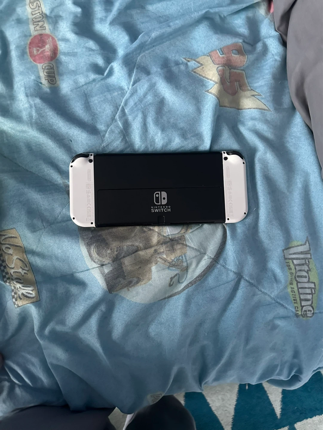 Nintendo Switch OLED White Console - photo 4