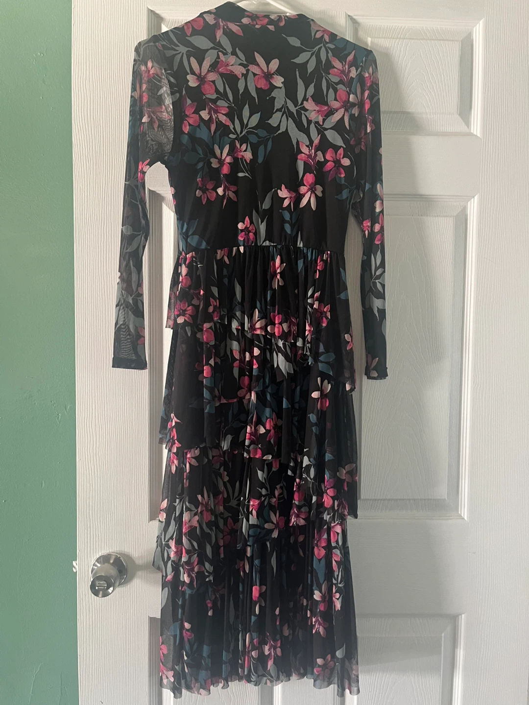 Vivid Aura Black Floral Mesh Tiered Dress - Size 6