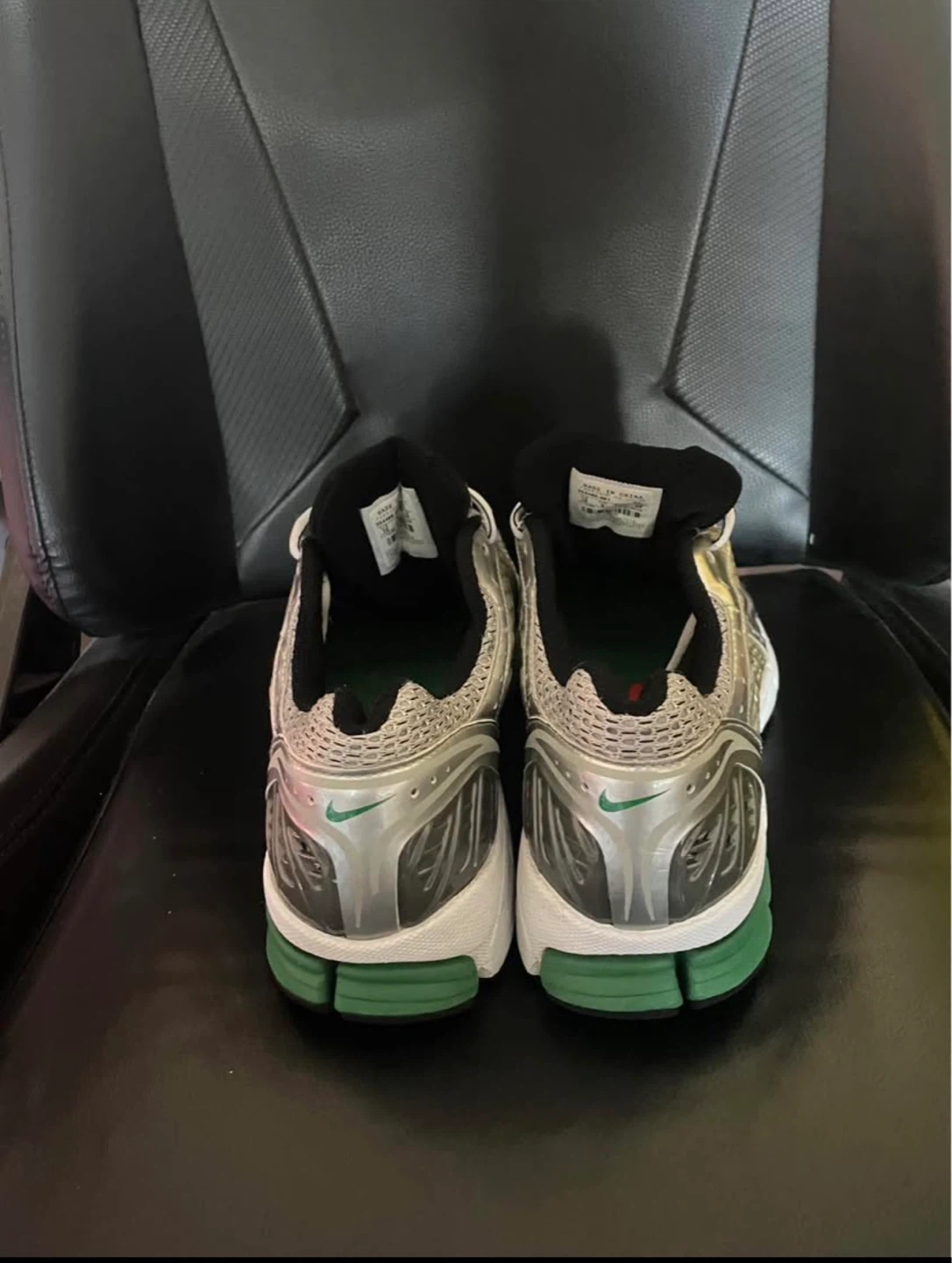 Nike Vomero 4 “Bill Bowerman green” - photo 2