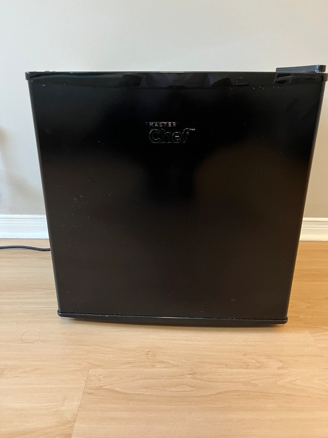 Mini fridge for sale - photo 2