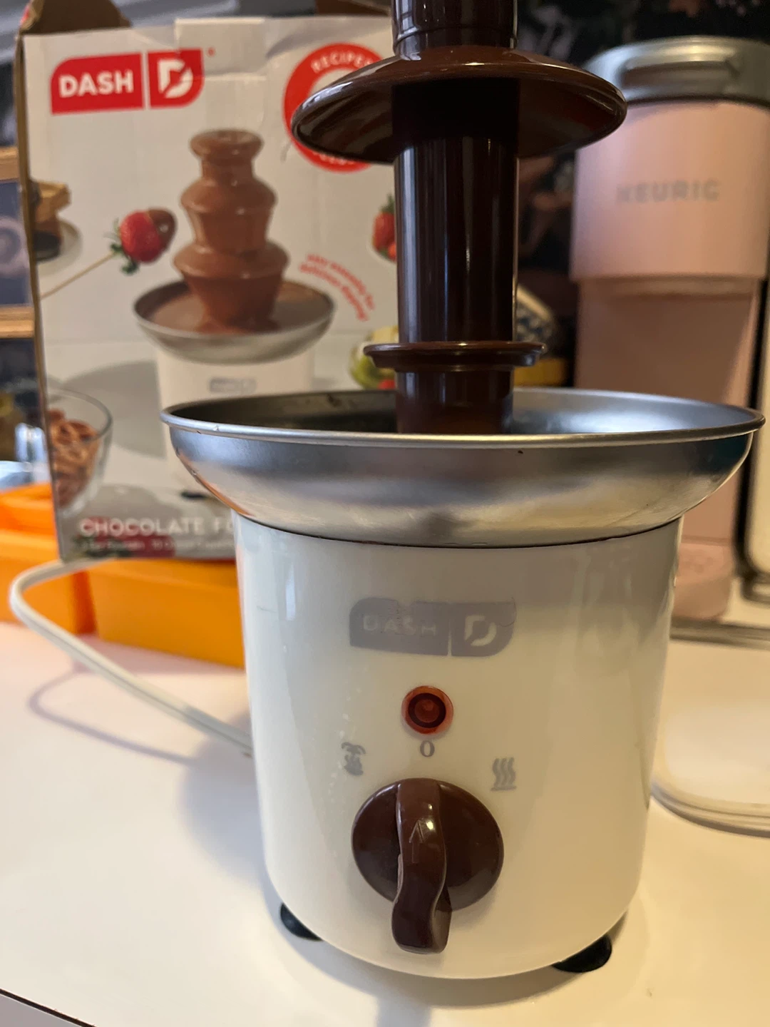 Dash 3-Tier Chocolate Fountain - 10 oz Capacity - photo 5