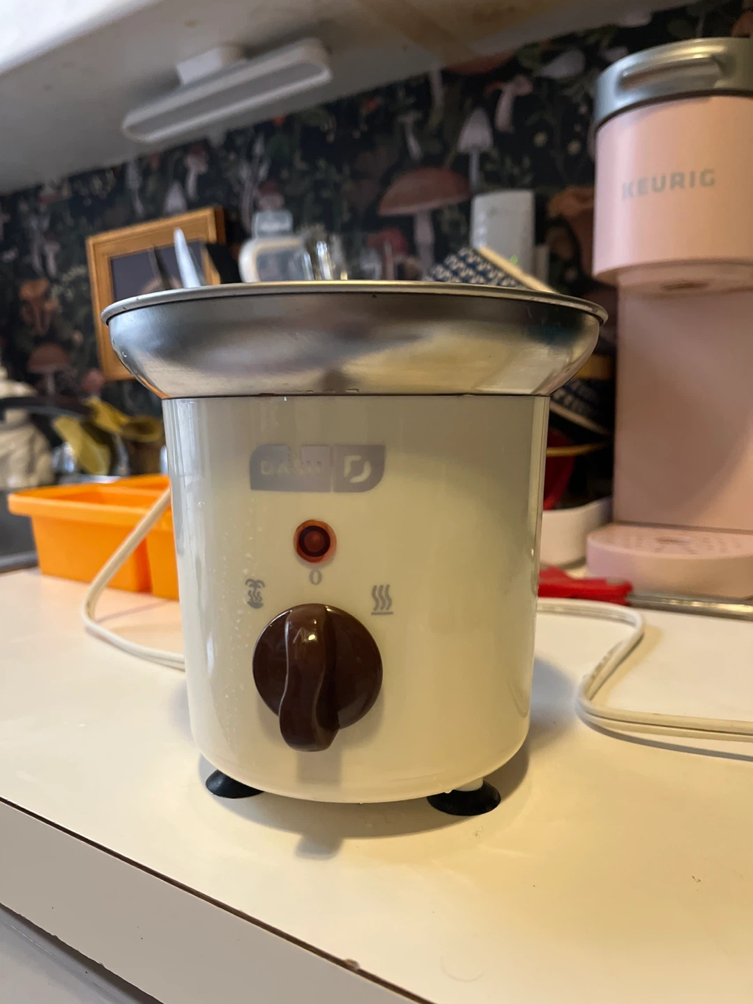 Dash 3-Tier Chocolate Fountain - 10 oz Capacity - photo 4