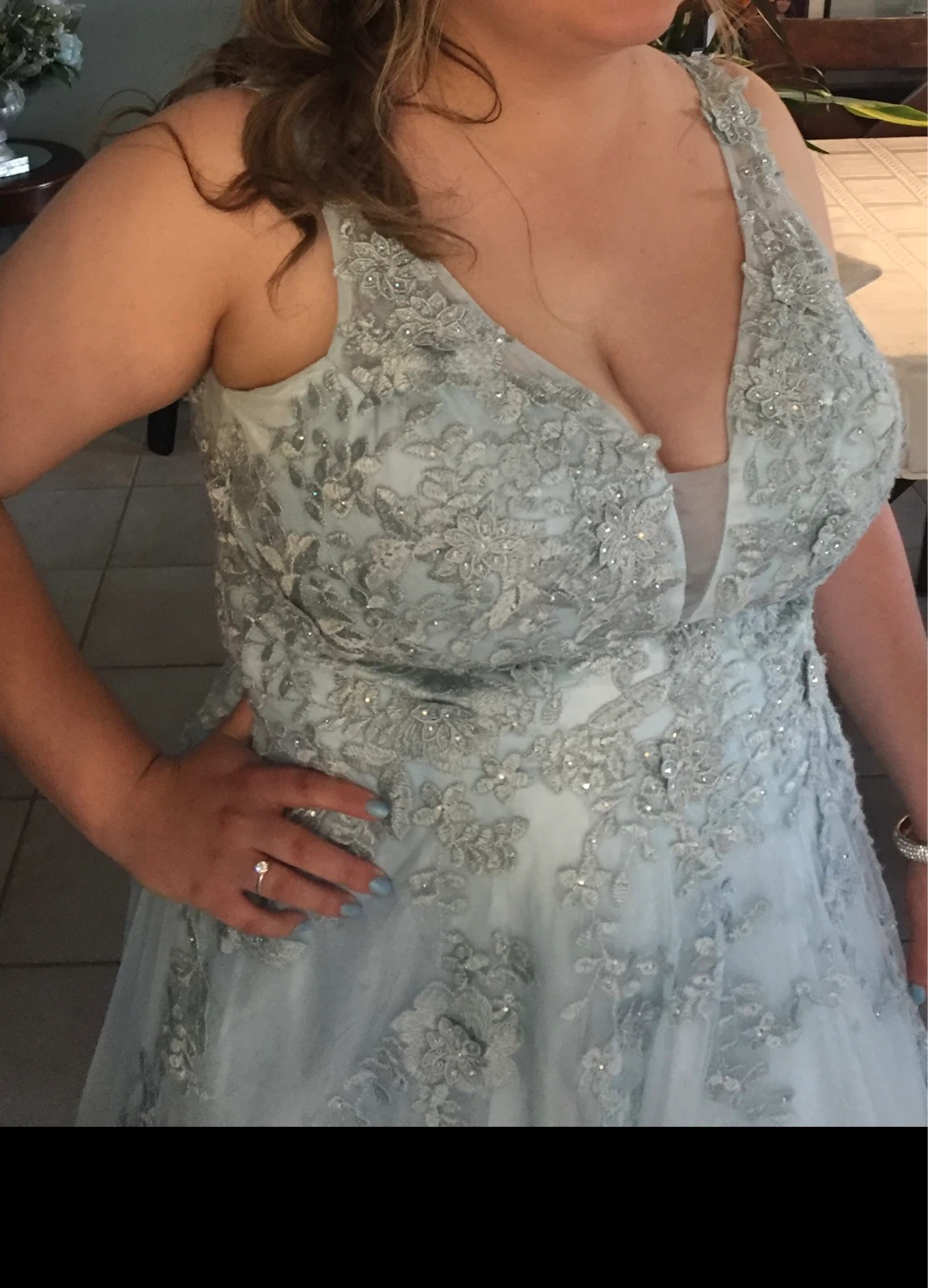 Light Blue V-Neck Lace Applique Gown - photo 2