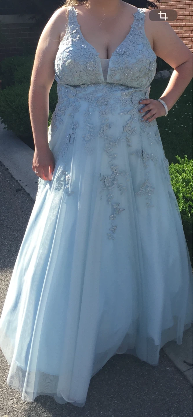 Light Blue V-Neck Lace Applique Gown