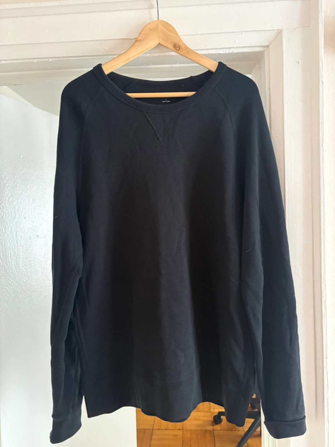 UNIQLO - CREWNECK SWEATSHIRT