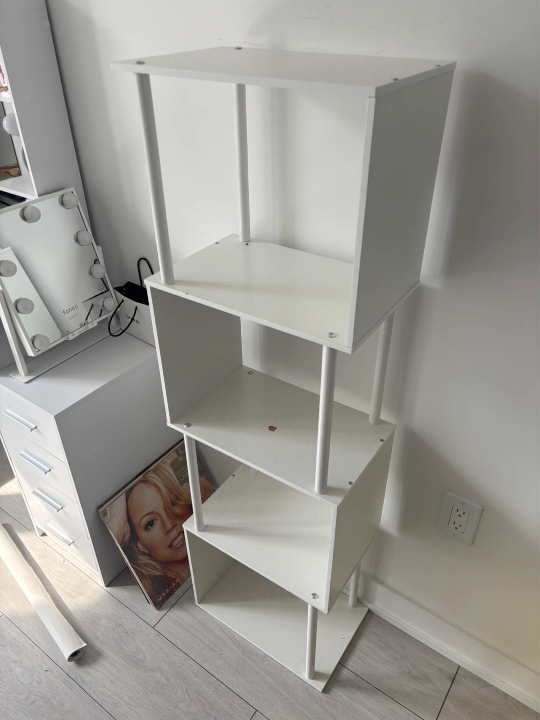 White 4-Tier Shelf Unit