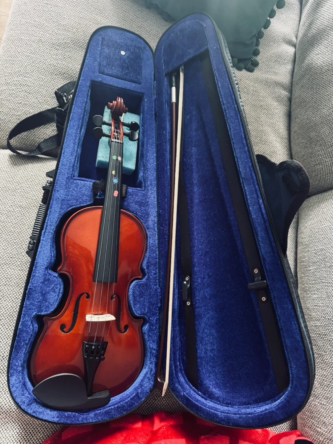 Menzel Violin with Case and Bow 1/4 - photo 2