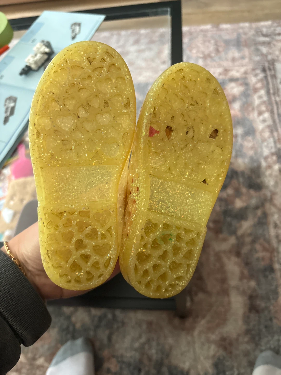 Old Navy Glitter Jelly Mary Jane Shoes size 8 toddler - photo 2